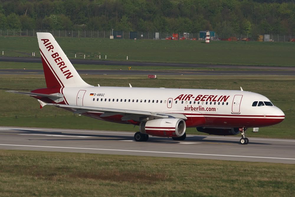 http://i828.photobucket.com/albums/zz210/SEC_photos/267A319D-ABGCAirBerlin.jpg
