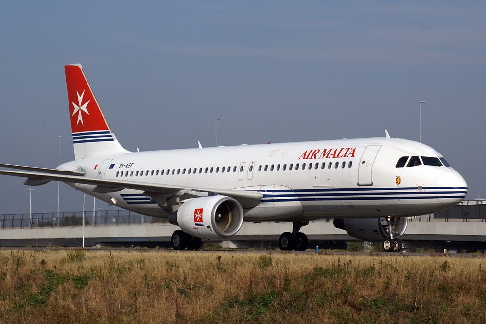 http://i828.photobucket.com/albums/zz210/SEC_photos/308A3209H-AEFAirMalta.jpg