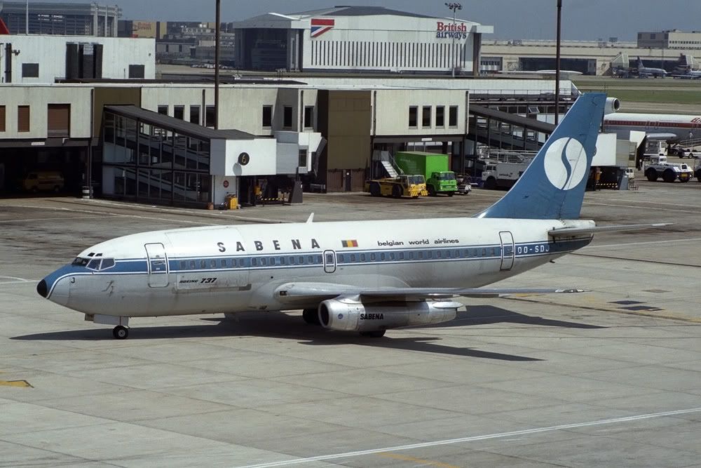 http://i828.photobucket.com/albums/zz210/SEC_photos/Heathrow%20eighties/B737OO-SDJSabena.jpg